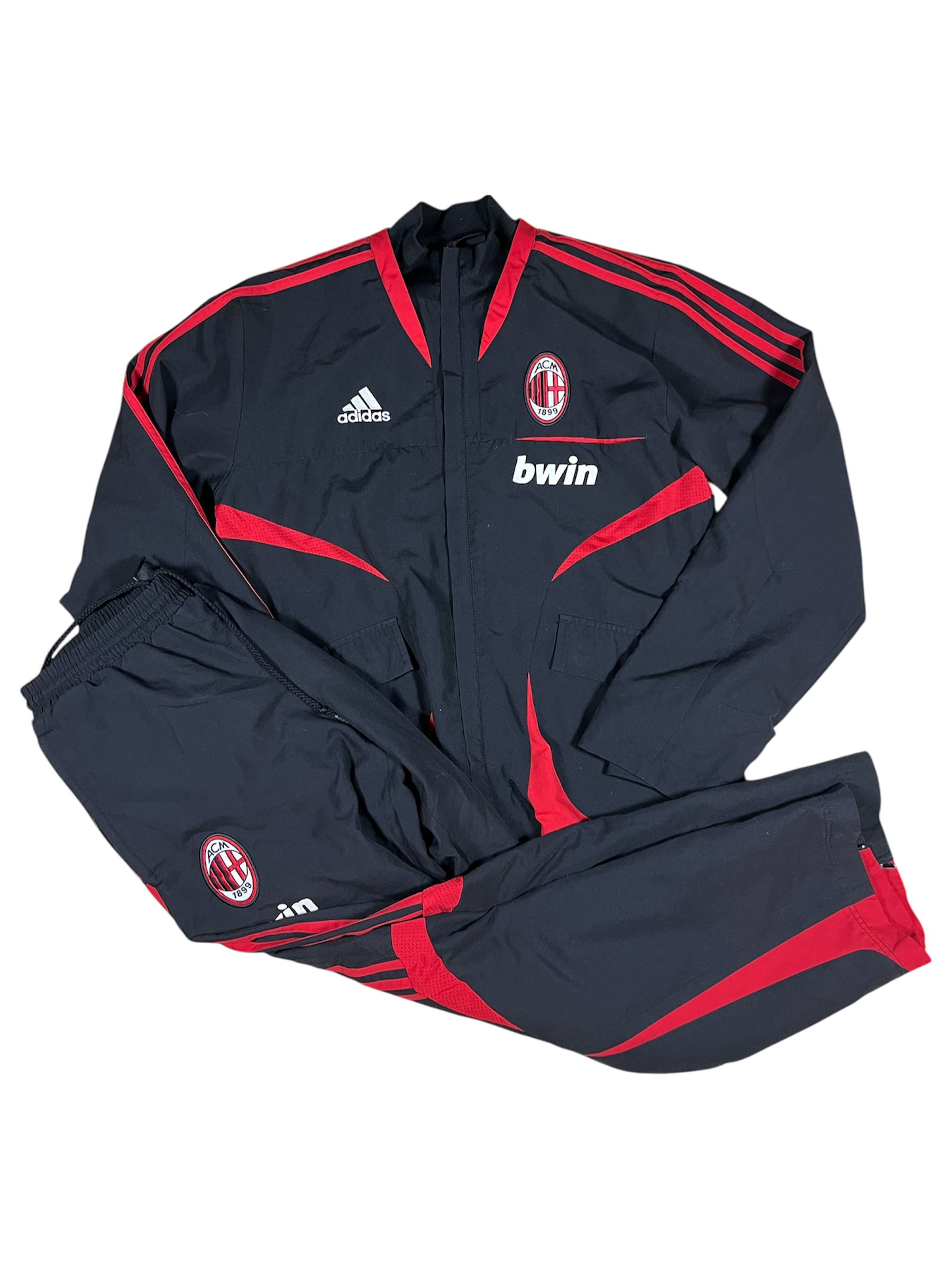 AC Milan Tracksuit – Black / Red – Size M – Docho Vintage
