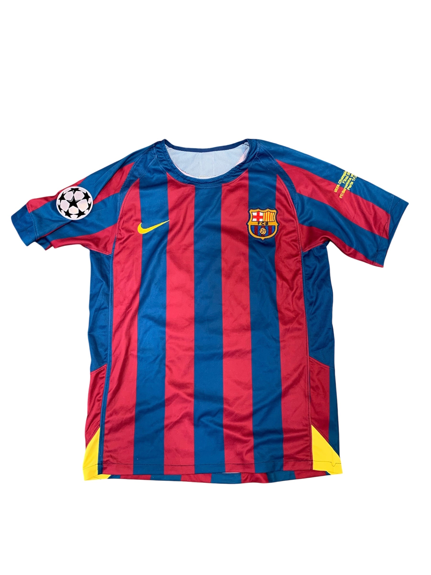 FC Barcelona Shirt – Ronaldinho – Size M – Docho Vintage