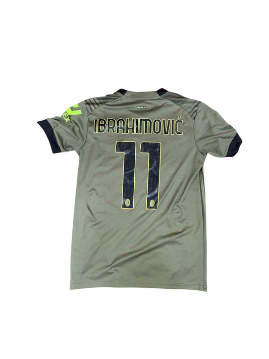 AC Milan Shirt – Dark Green – Ibrahimović – Size M
