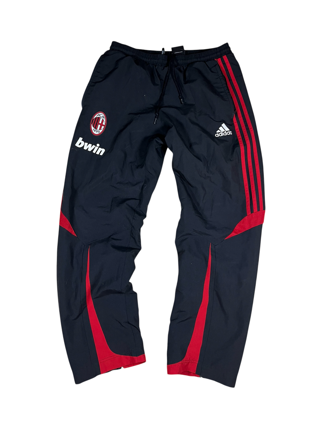 AC Milan Tracksuit – Black / Red – Size M